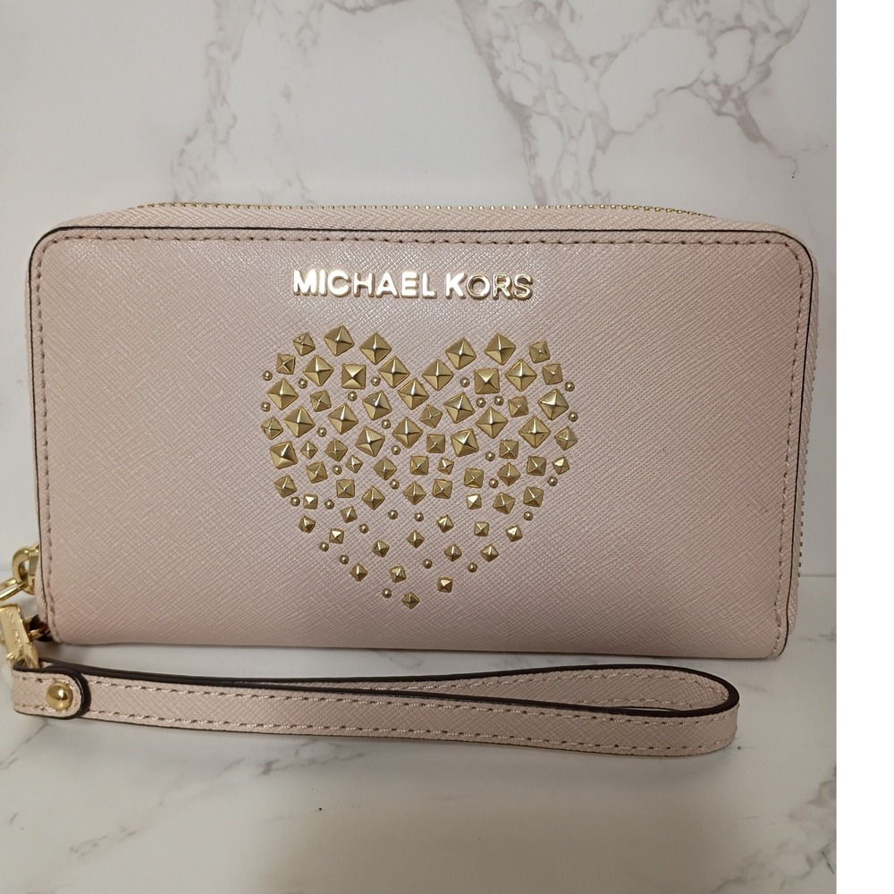 MICHAEL KORS Blush Pink Leather Studded Heart Phone Case Wallet Wristlet - EUC